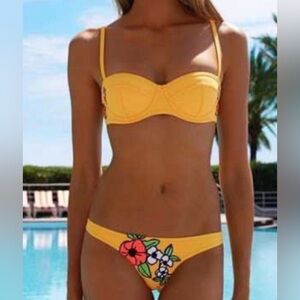 Triangl Yellow Balconette Bikini in neoprene material with a floral print size S